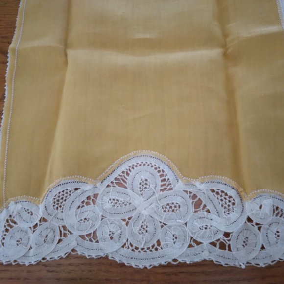 Handtowel - Picture 3 of 4